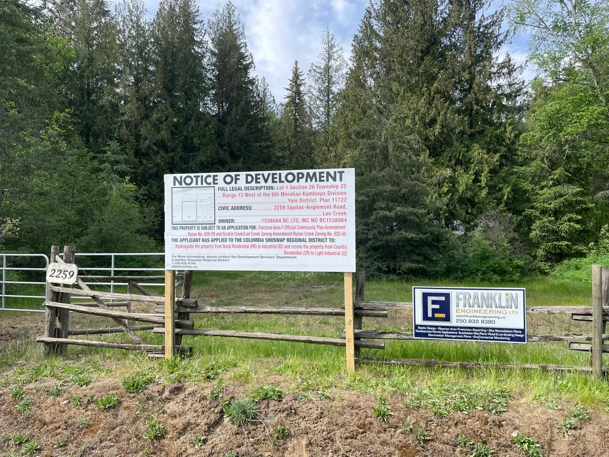 Lee Creek – Zoning & OCP Amendment